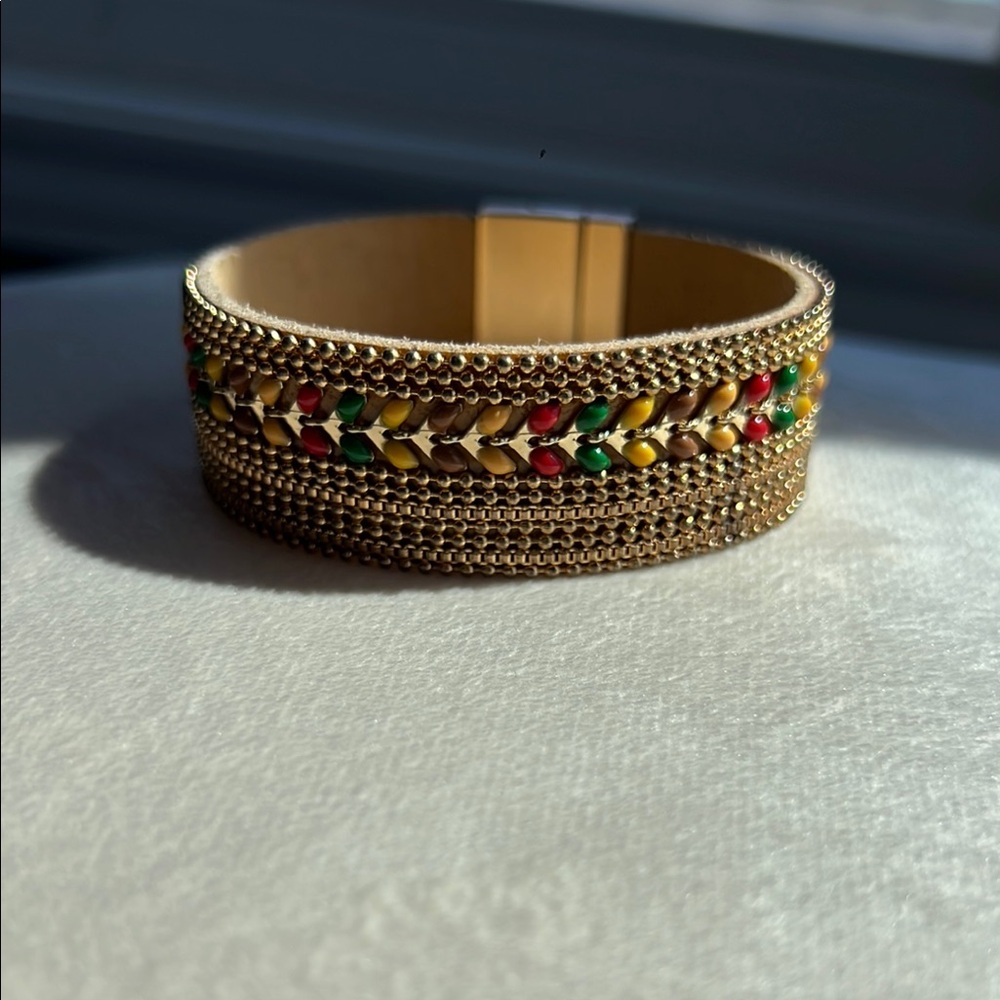 Elegant Gold Multicolor Bracelet